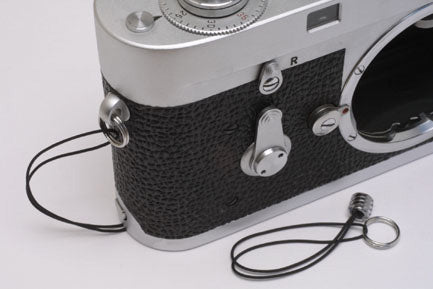 Leica M型用ベースプレート用ストラップ (特注ネジ付き)