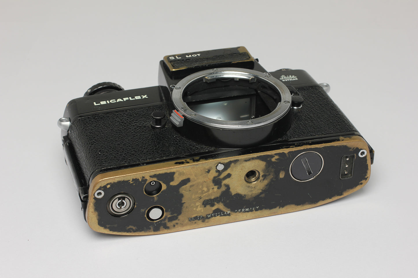 Leicaflex SL MOT Black Paint  (Consignment Sale Item)