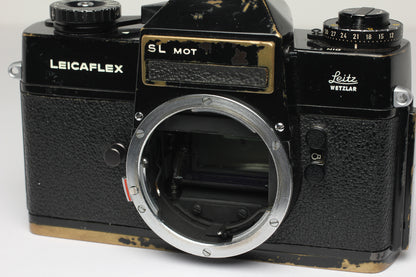 Leicaflex SL MOT Black Paint  (Consignment Sale Item)