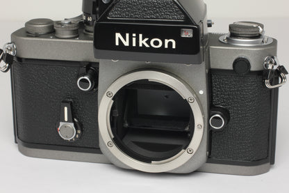 Nikon F2 フォトミックDP-1付／F5 50周年カラーペイント仕上げ（委託販売品）