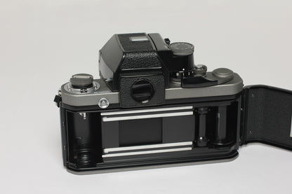 Nikon F2 フォトミックDP-1付／F5 50周年カラーペイント仕上げ（委託販売品）