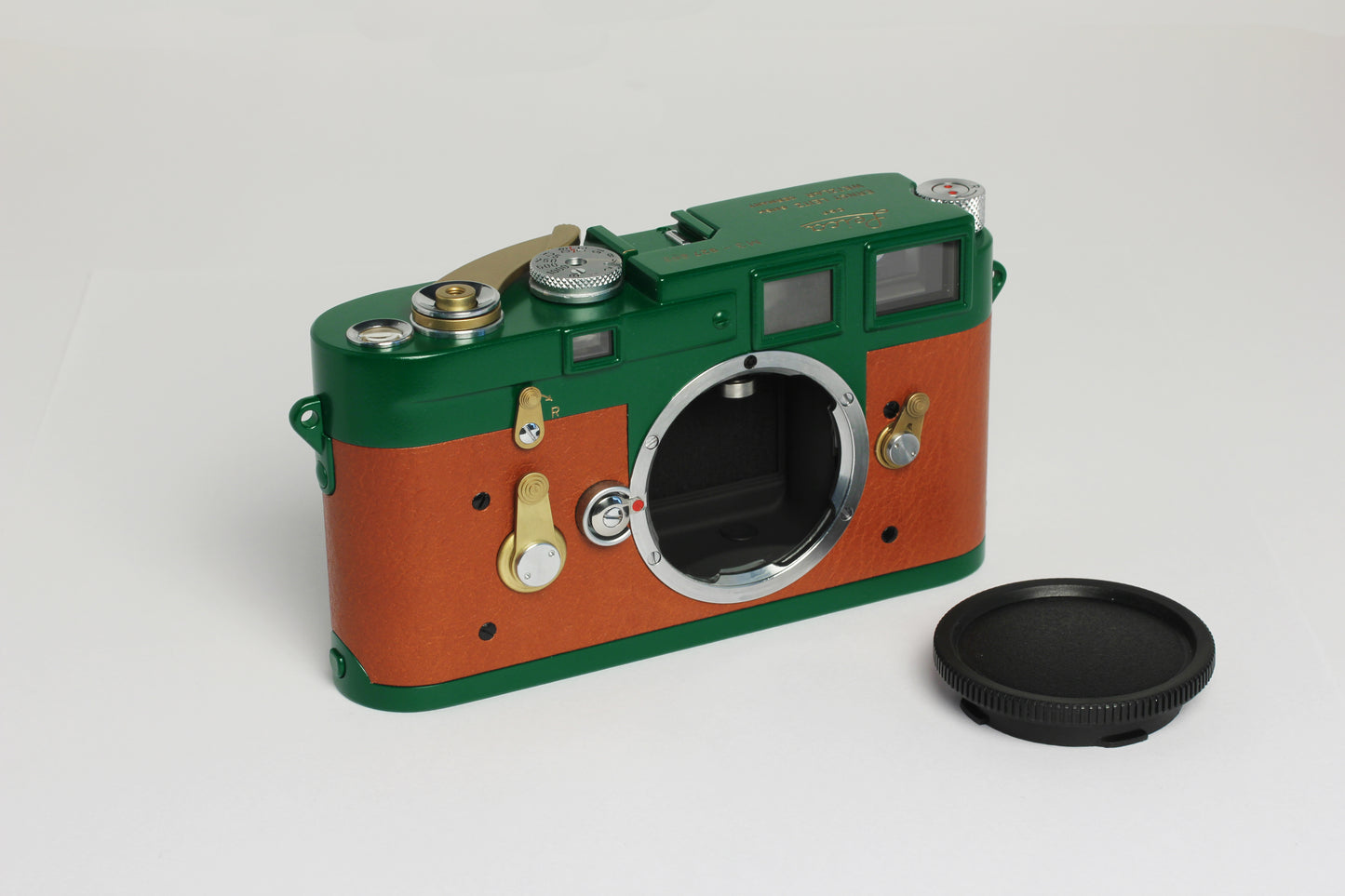 Leica Kanto Green Paint Finish (Consignment Sale Item)
