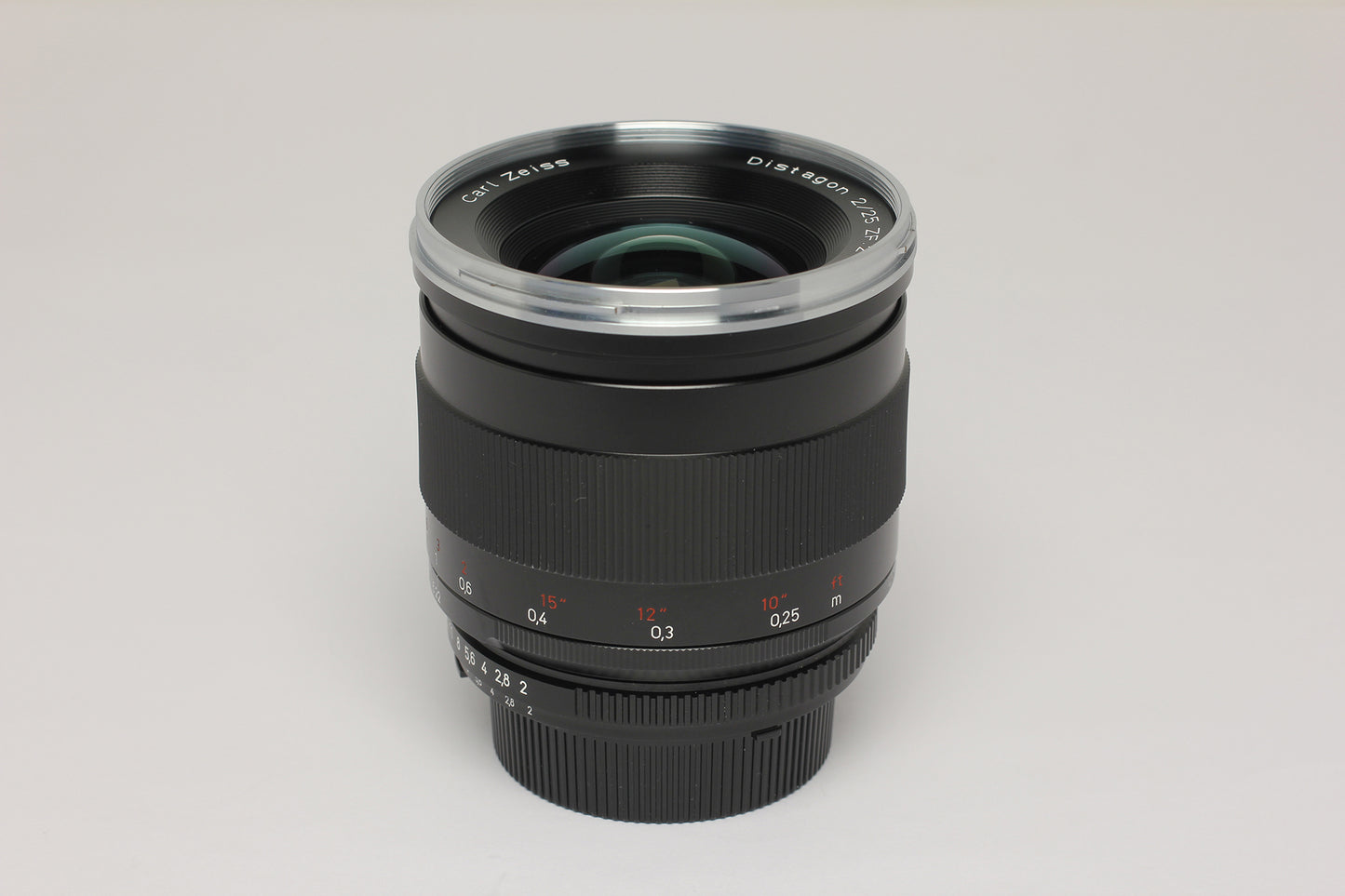 Cosina Carl Zeiss, Distagon T* 25mm f2 ZF.2（委託販売品）